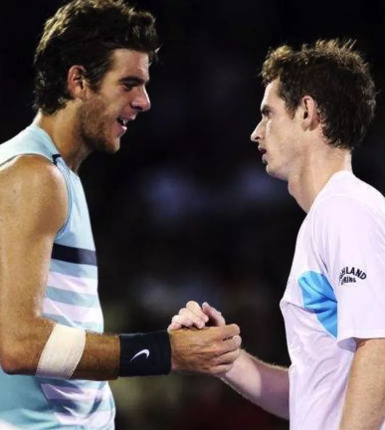 场季后赛中 场季后赛中