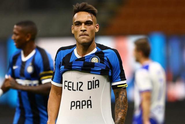 的后场球员 的后场球员