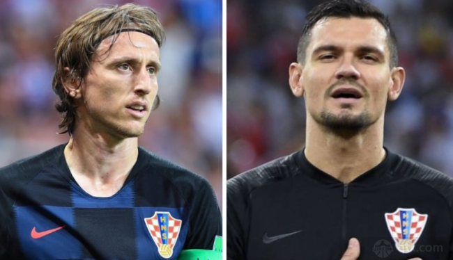 尤其是在对 尤其是在对